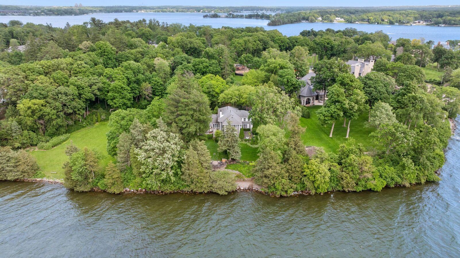 Property Photo:  547 Harrington Road  MN 55391 