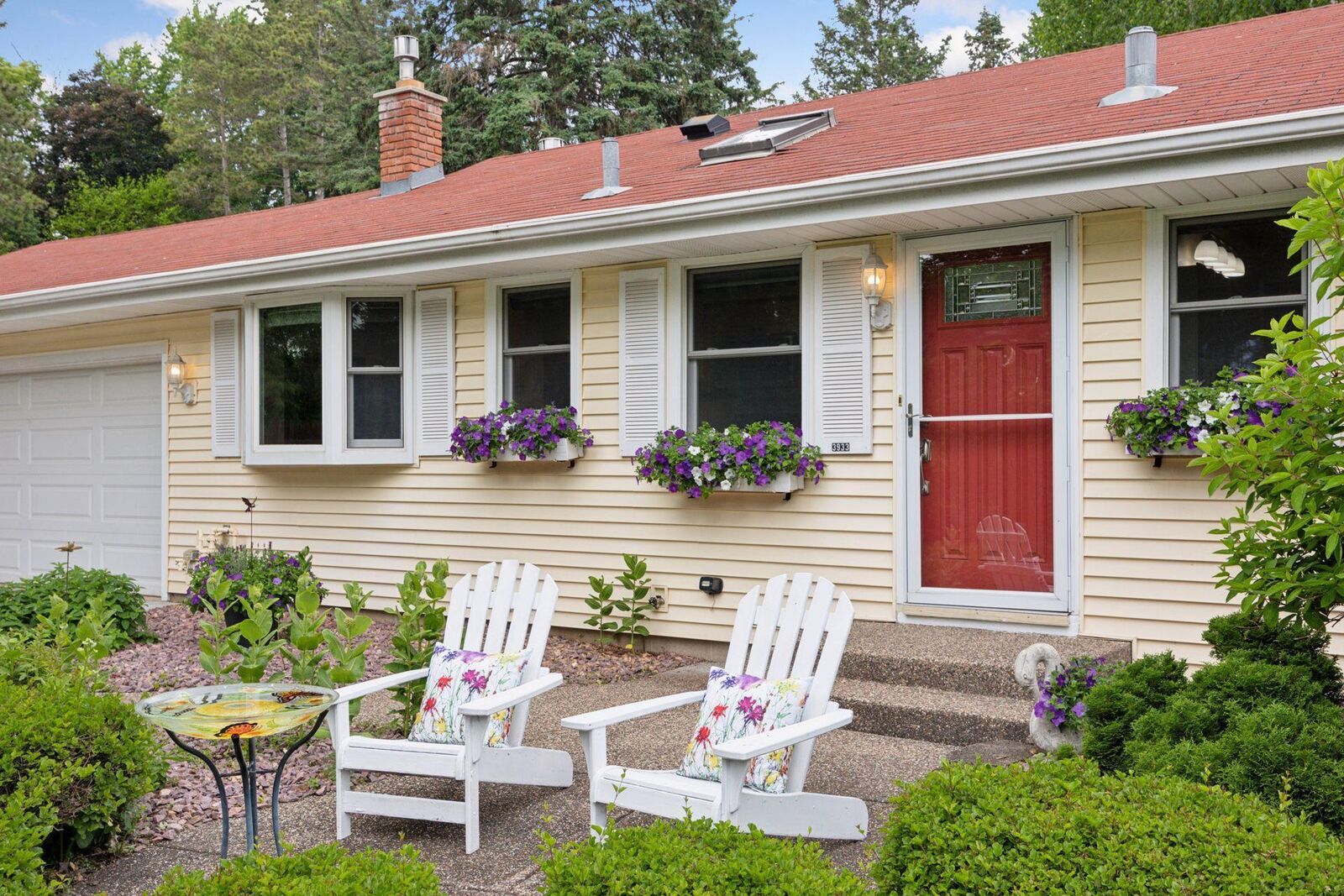 Property Photo:  3933 Dartmouth Drive  MN 55345 