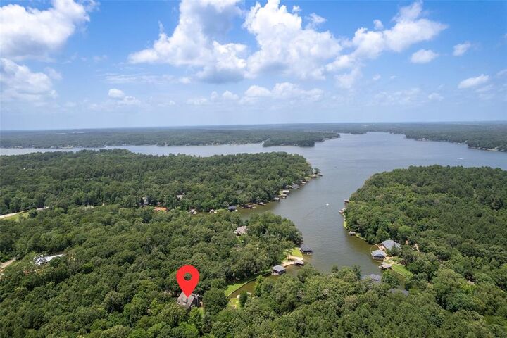 Property Photo:  233 E El Dorado Drive  TX 75480 