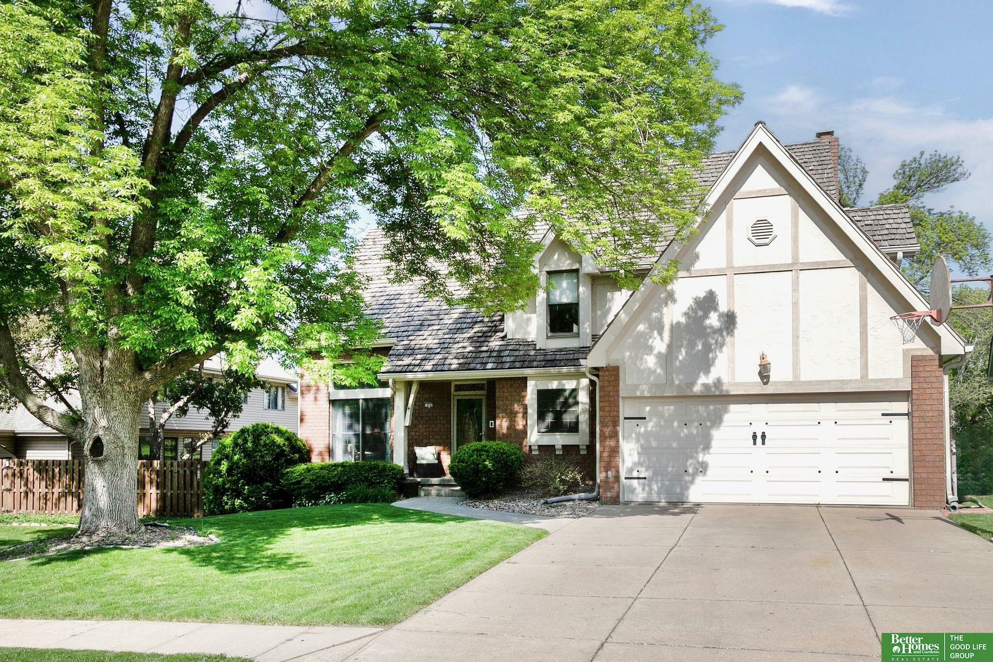 10542 Y Street  Omaha NE 68127 photo