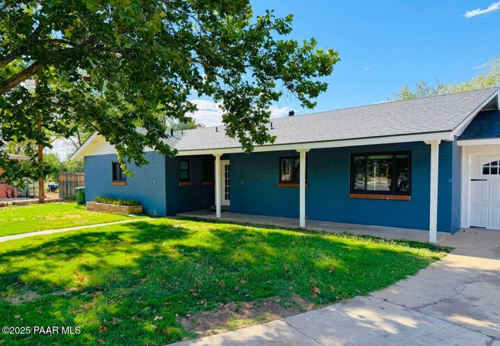 Property Photo:  12 Bar Heart Drive  AZ 86301