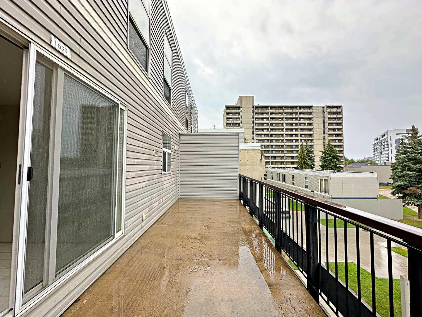 Property Photo: 21 Macdonald Drive 1639 AB T9H 4H4