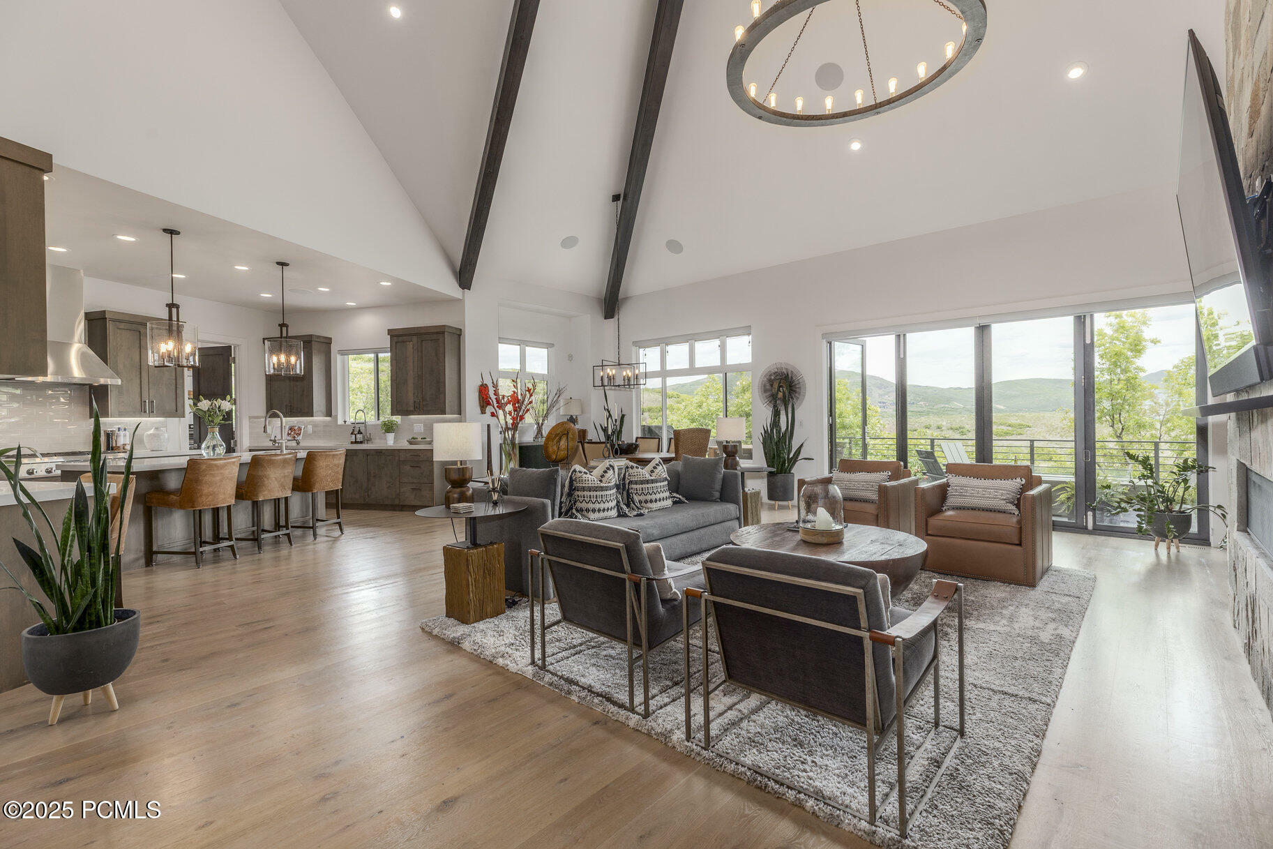 Property Photo: 1480 W Alpine Avenue UT 84032