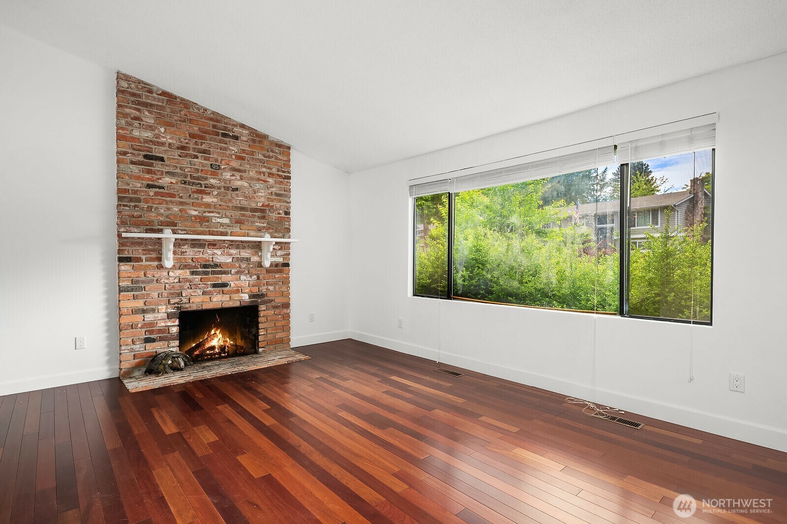 Property Photo: 24602 W 131st Place SE WA 98030