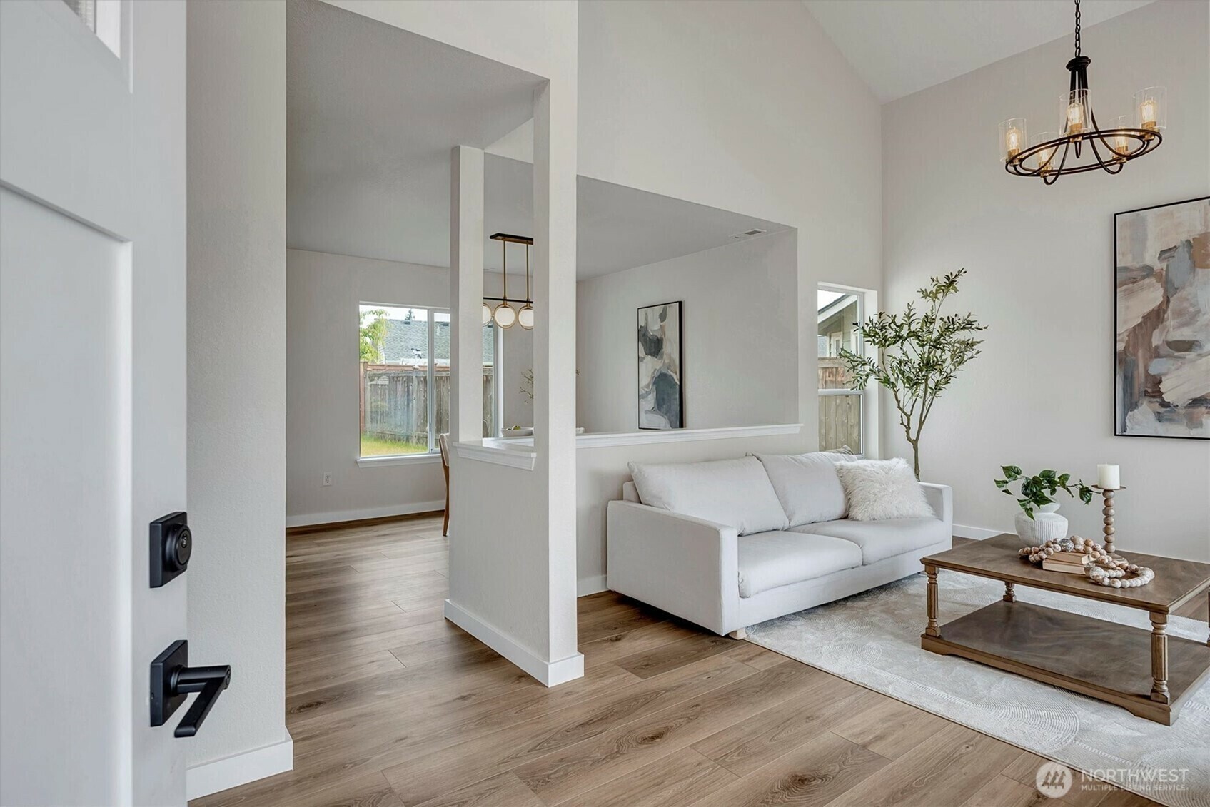 Property Photo: 1424 SW 352 Court WA 98023