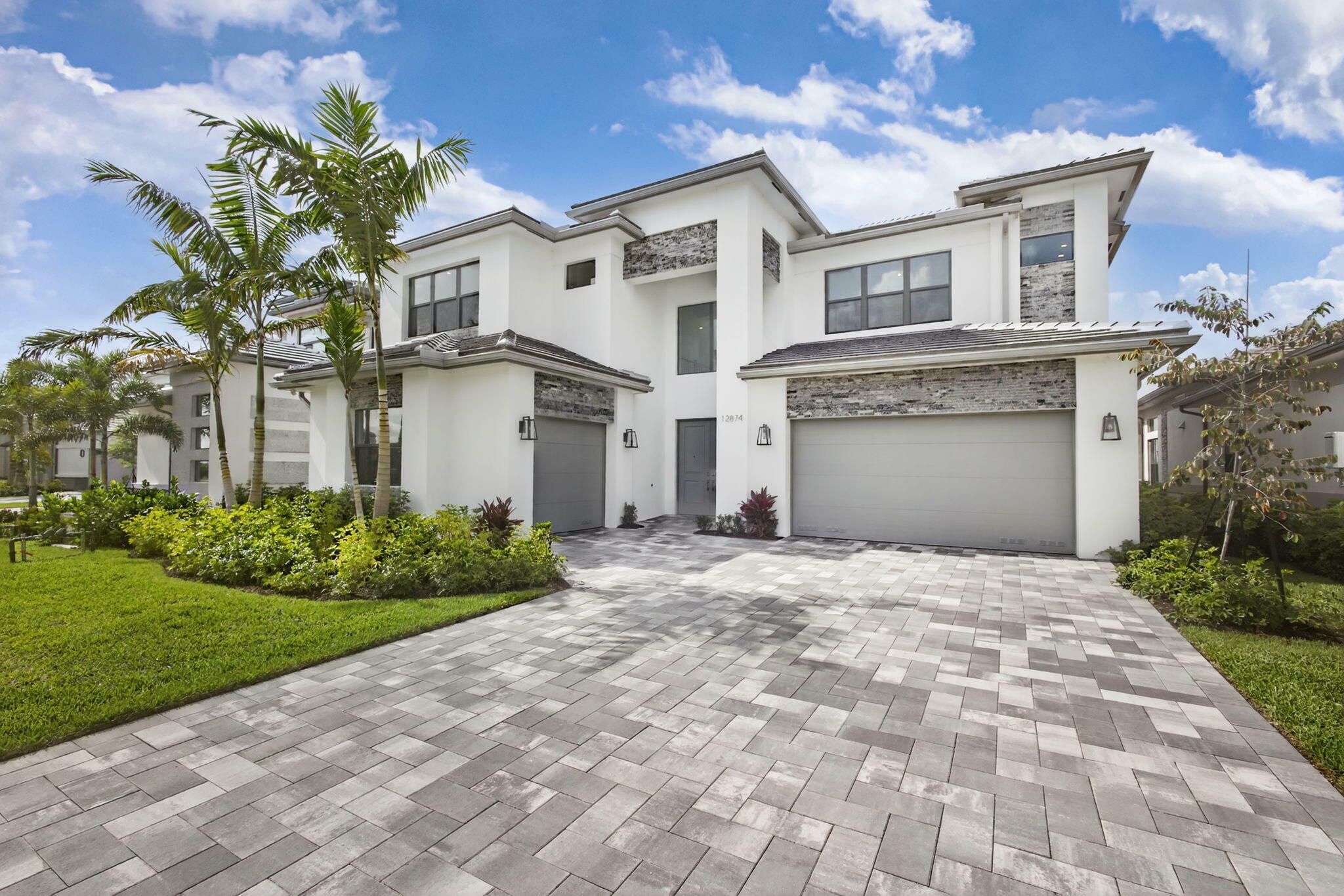 Property Photo: 12874 Crane Crossing FL 33412