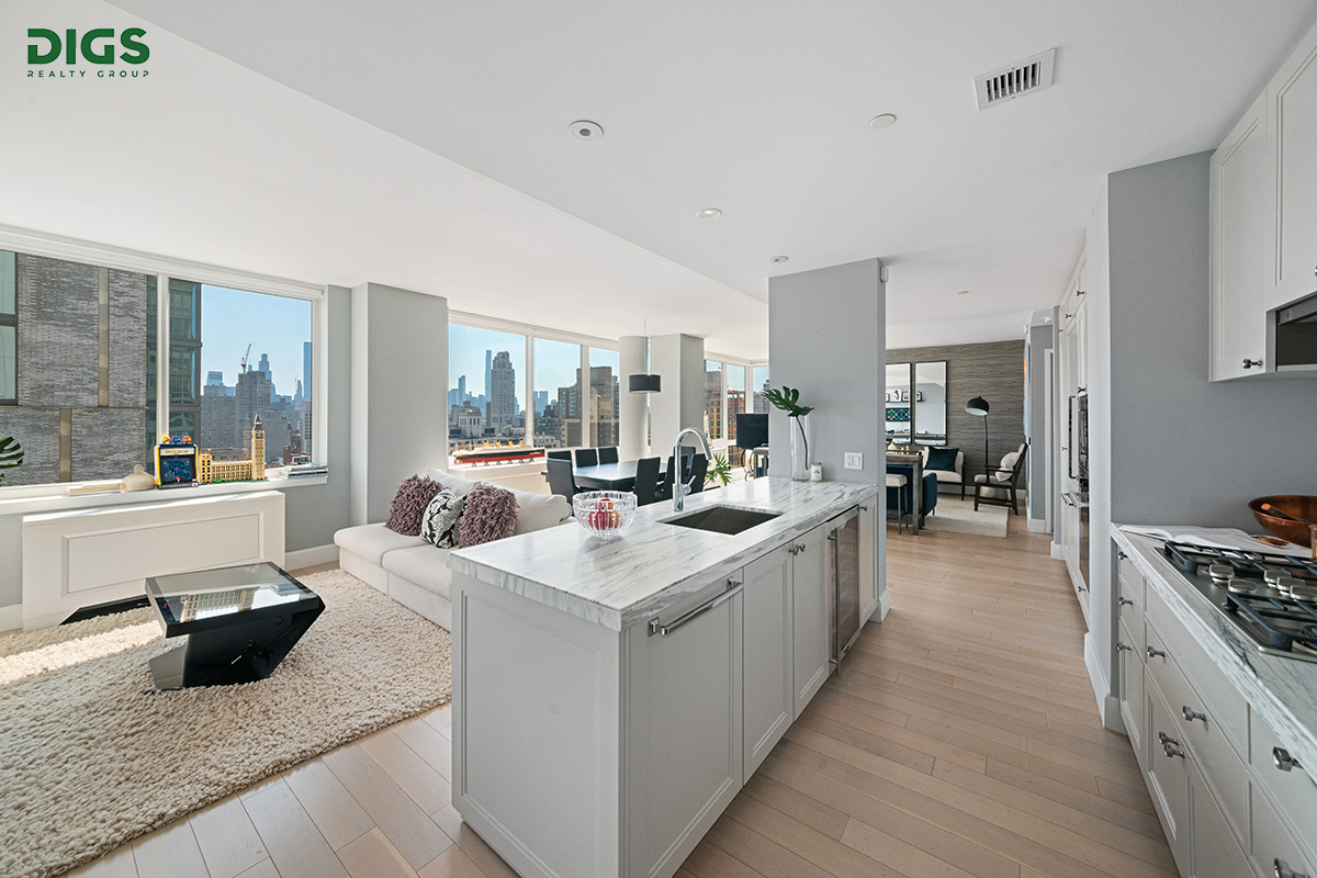 Property Photo: 389 E 89th Street 27A NY 10128