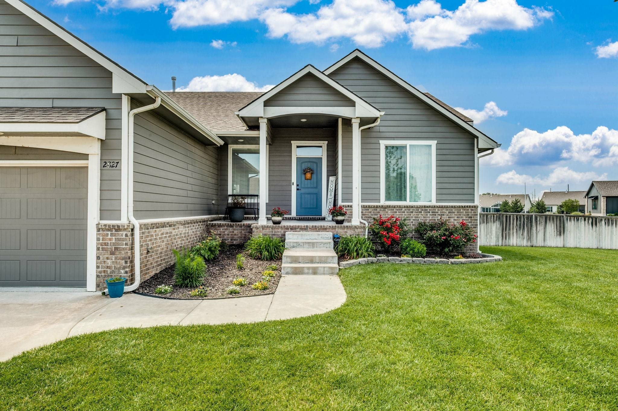 Property Photo: 2827 Eagle St KS 67226