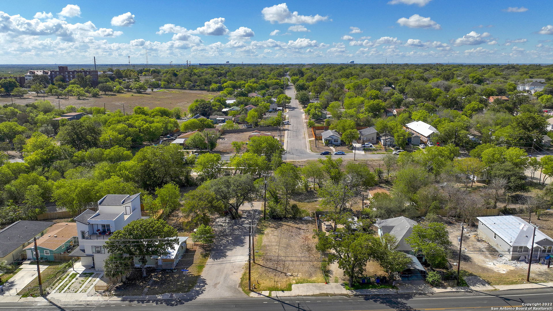 Property Photo: 2326 Martin Luther King Dr TX 78203
