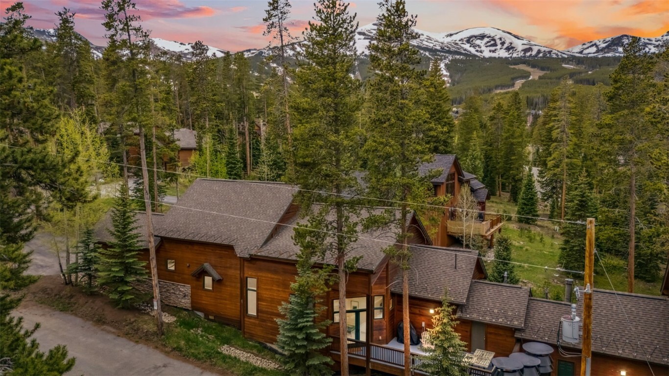 Property Photo: 1152 Ski Hill Road CO 80424