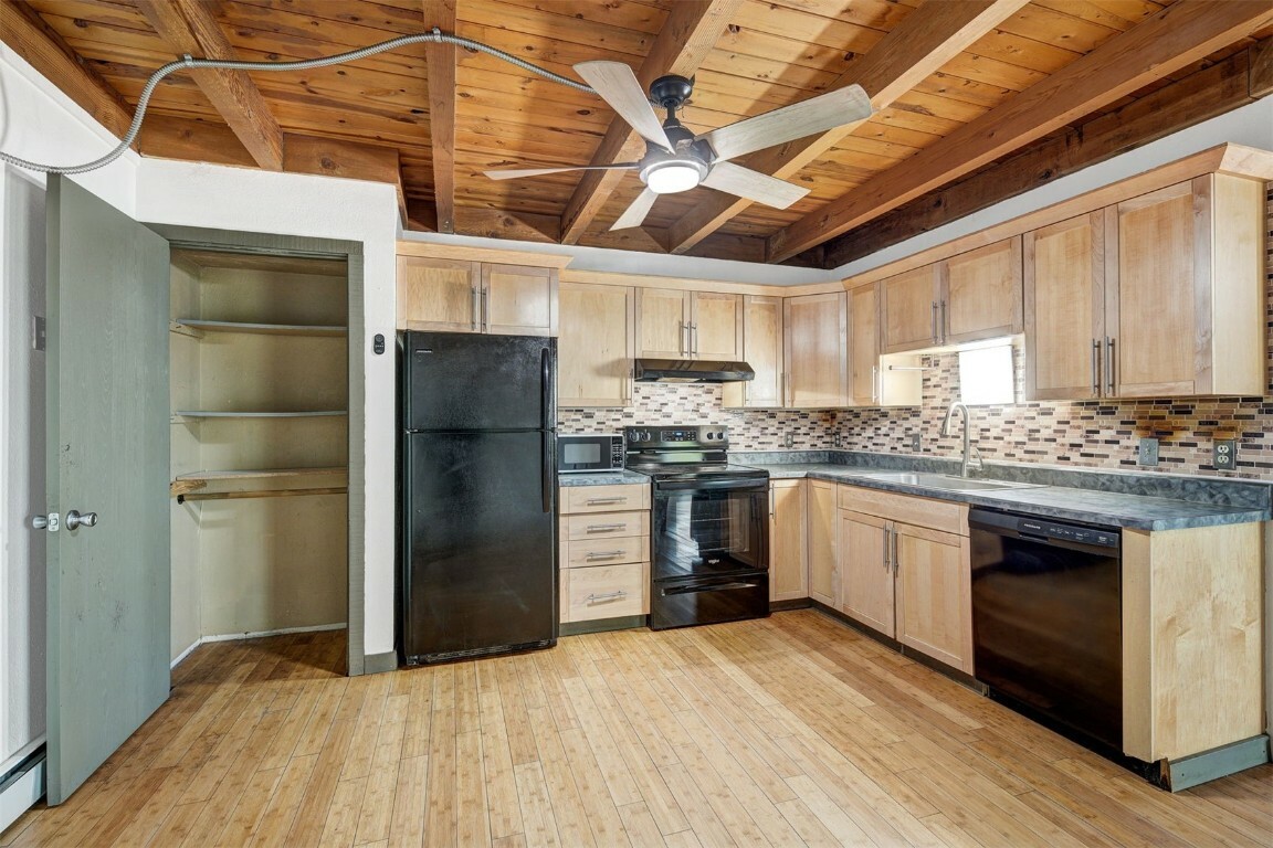 Property Photo: 8500 Ryan Gulch Road G2 CO 80498