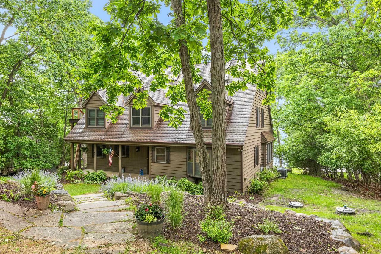 Property Photo: W2915 Orchard Avenue WI 54941