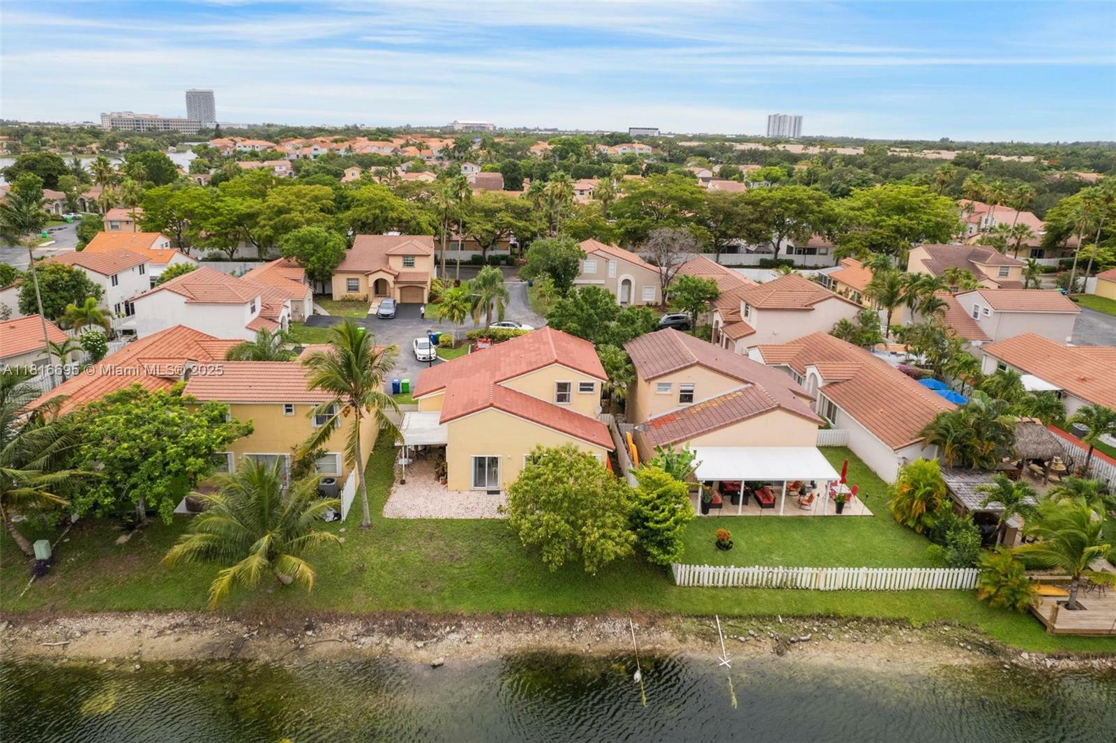 Property Photo: 12640 NW 12th Ct FL 33323
