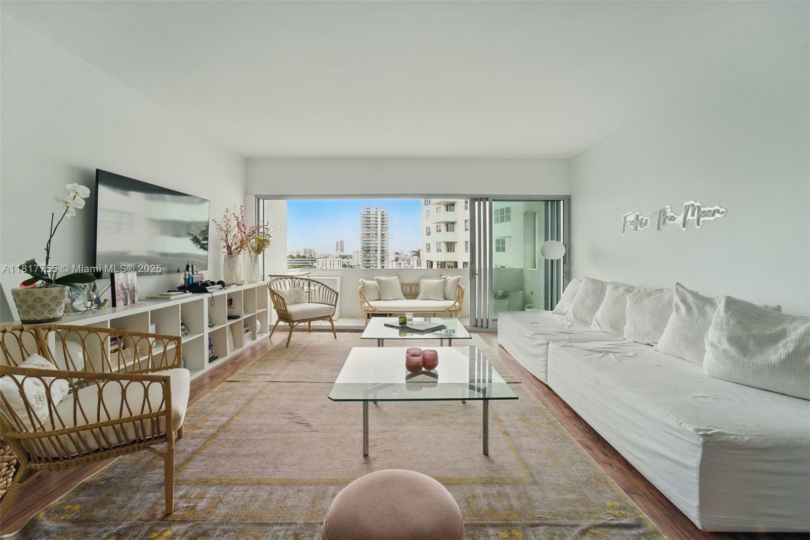 Property Photo: 3 Island Ave 12J FL 33139