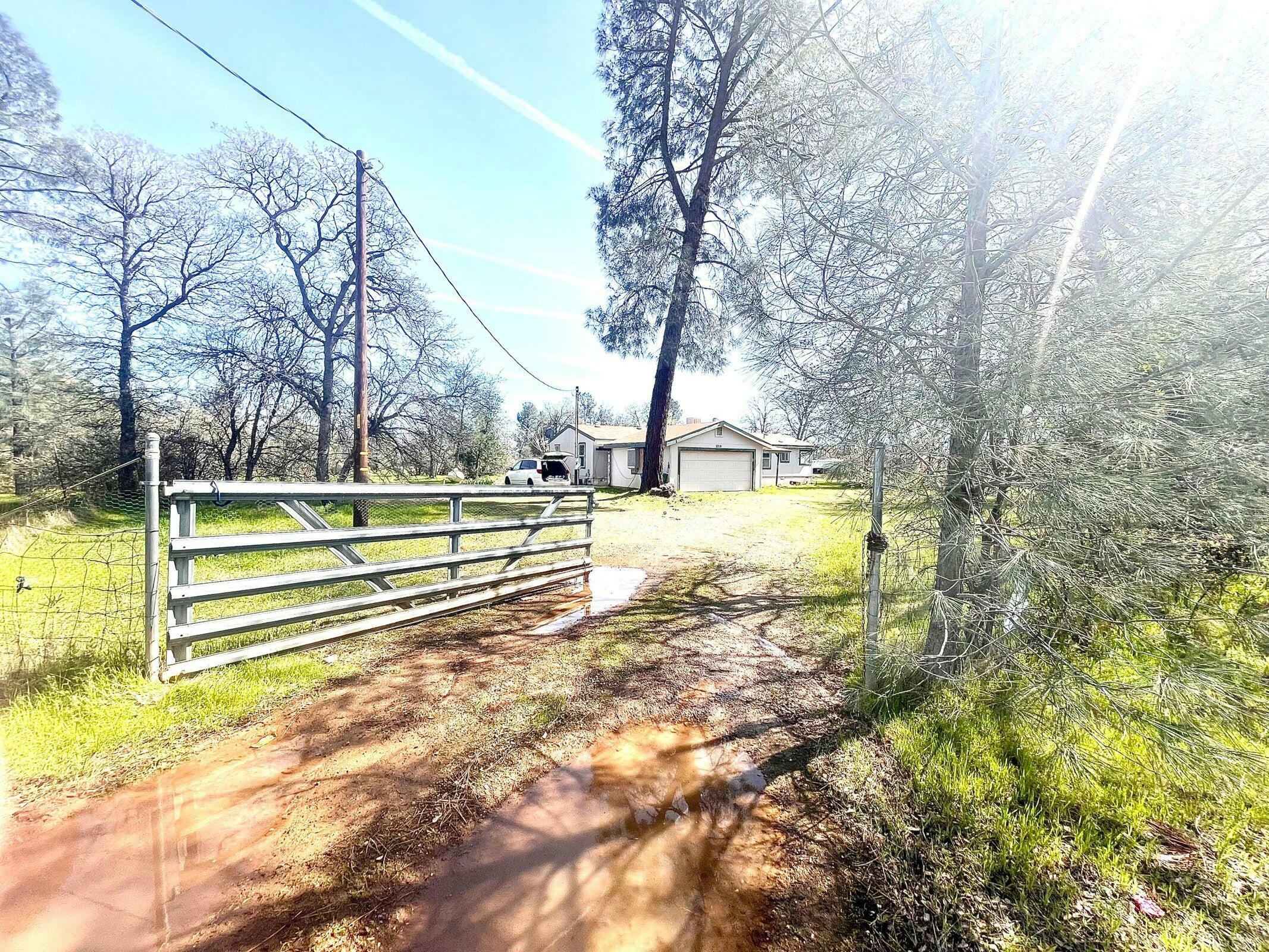 Property Photo:  5321 Pine Street  CA 96007 