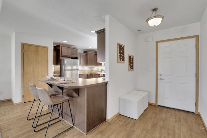 Property Photo:  1002 N Oasis Ave  WA 99006 
