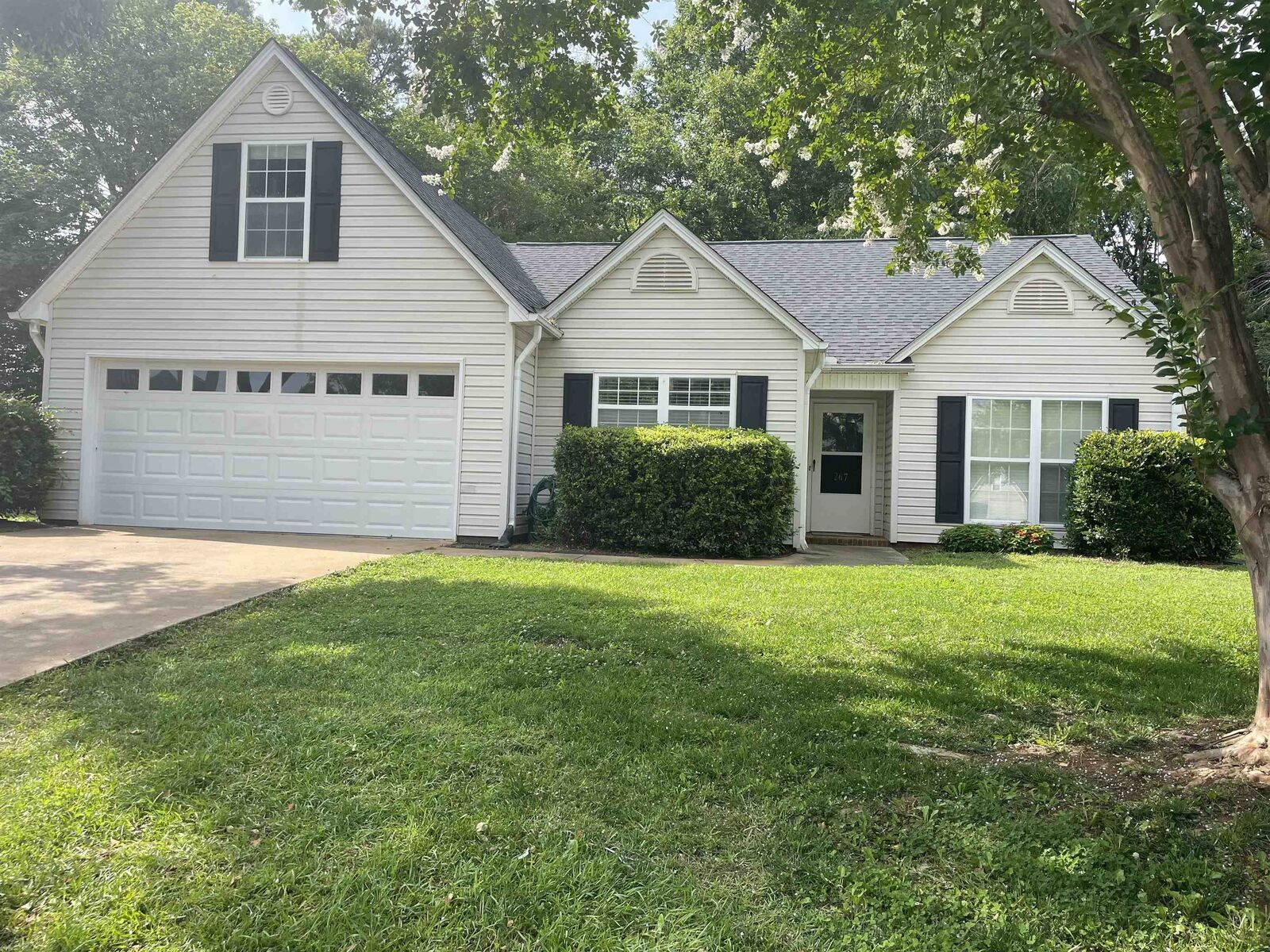 Property Photo:  267 W Pheasant Hill Drive  SC 29334 