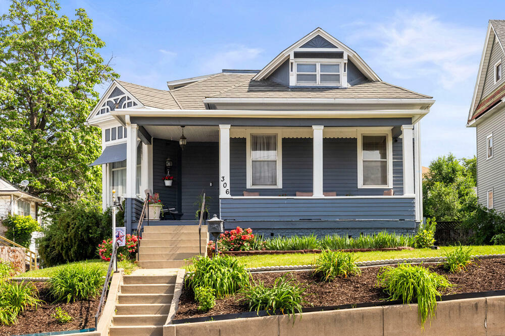 Property Photo: 306 5th Avenue IA 51503