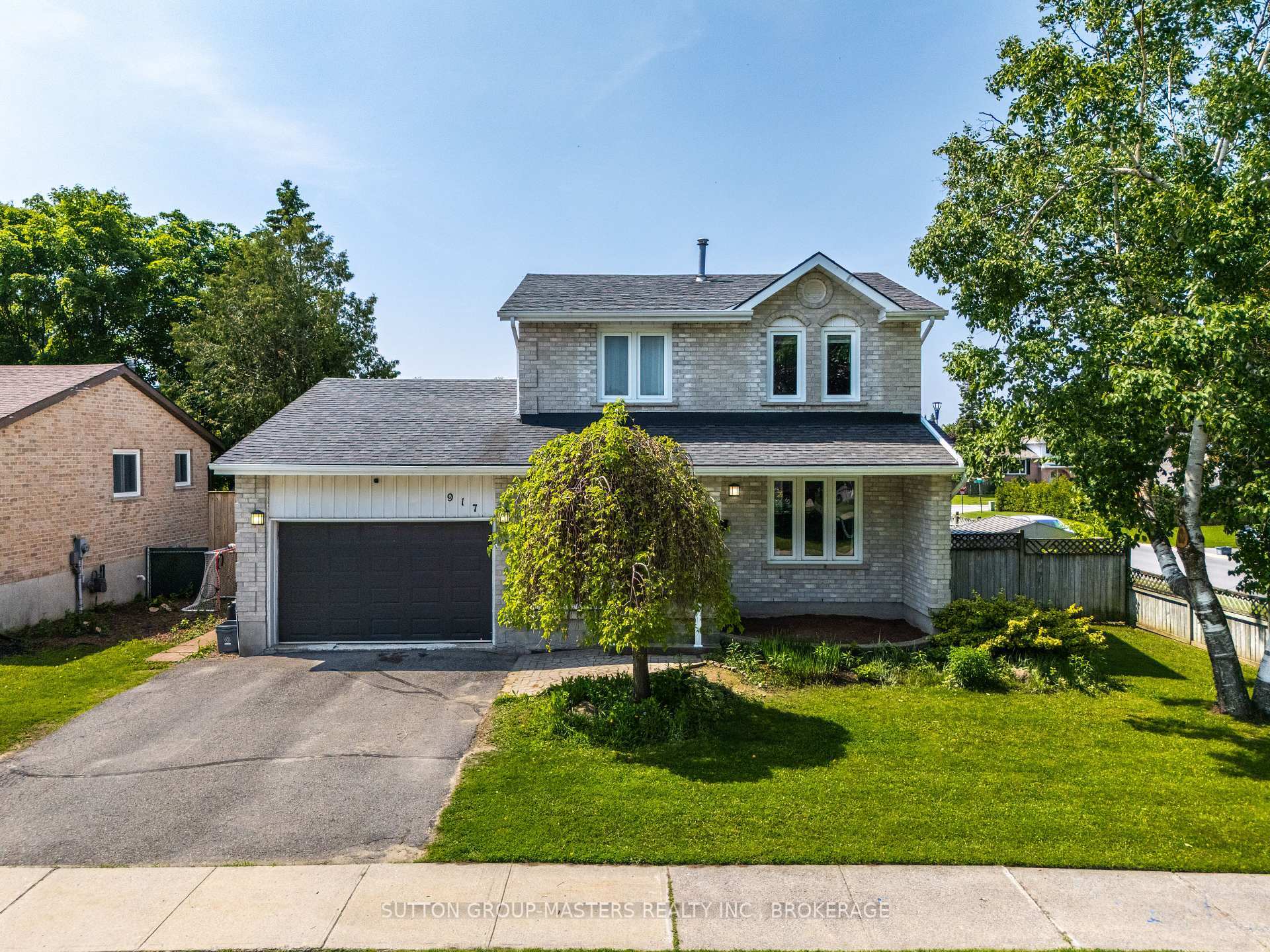 Property Photo: 917 Atwood Place ON K7P 1N9