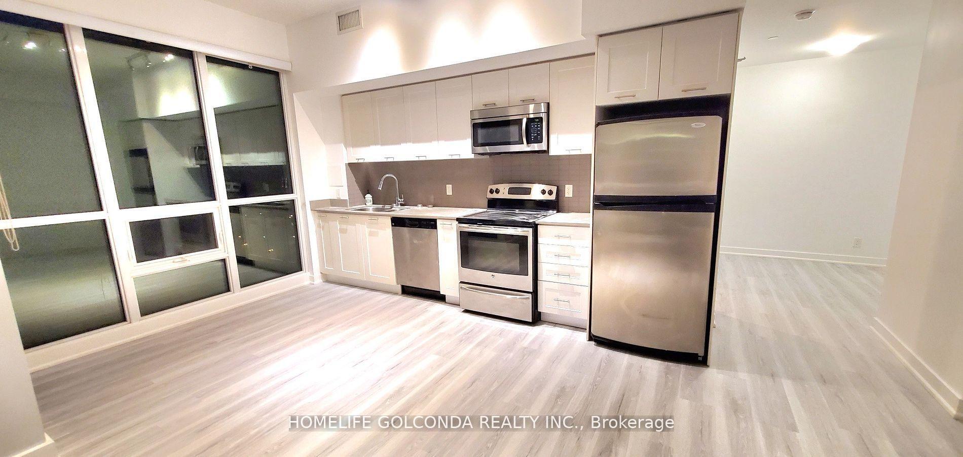 Property Photo: 2200 Lakeshore Boulevard 2909 ON M8V 1A4