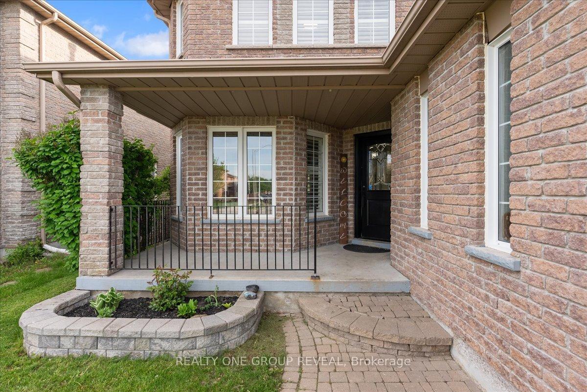 Property Photo: 125 Dean Avenue ON L4N 0V4