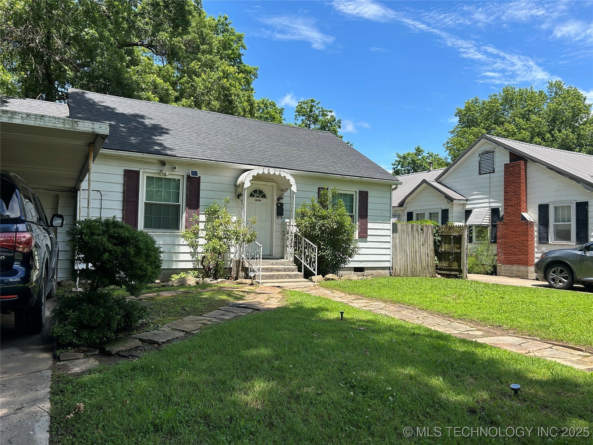 Property Photo:  1610 Hayes St  OK 74403 