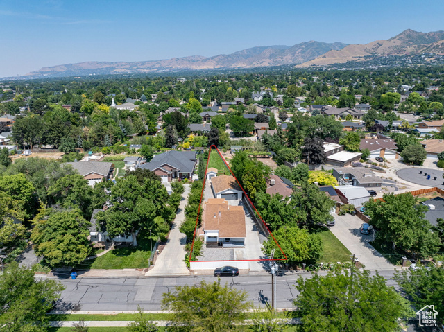 Property Photo: 2379 E 3225 S UT 84109
