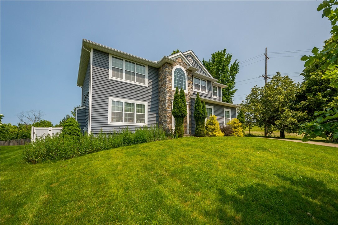 Property Photo: 101 Cara Lin Dr PA 15221