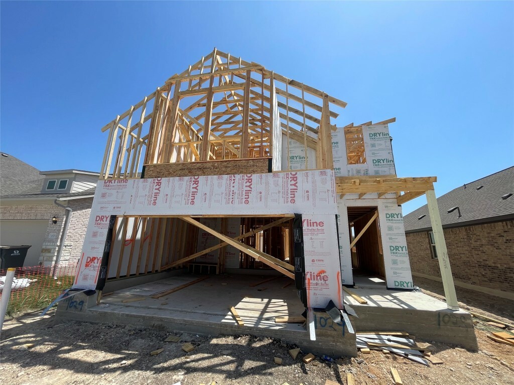 Property Photo: 1029 Sienna Bear Road TX 78633