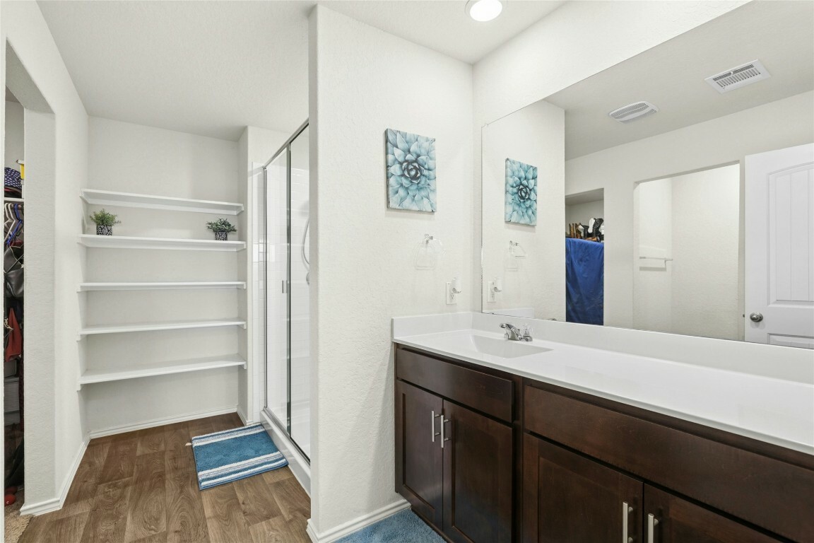 Property Photo: 101 Calgary Lane TX 78666