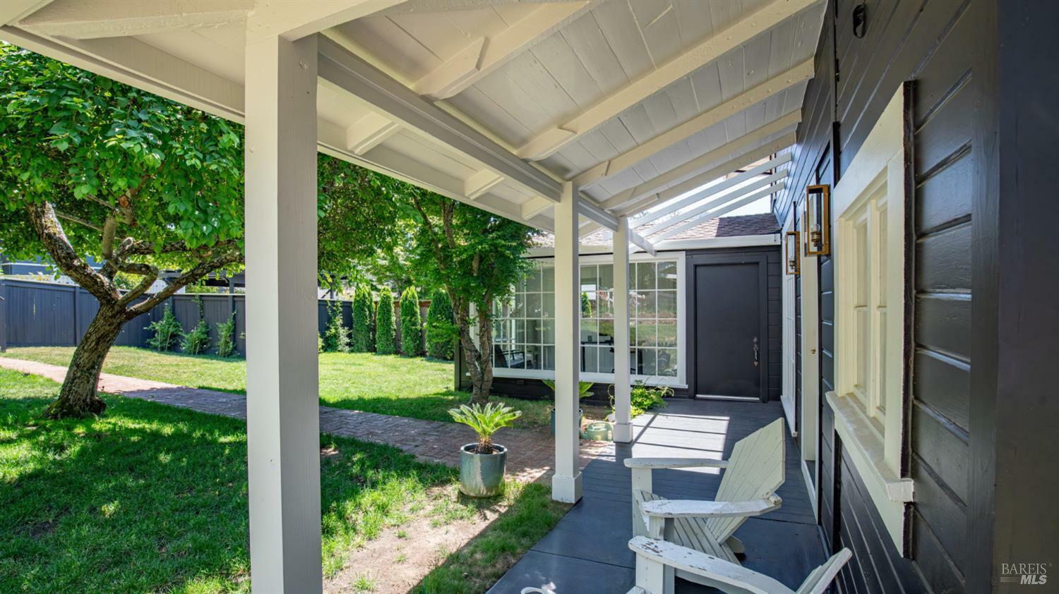 Property Photo: 19 Elm Avenue CA 94904