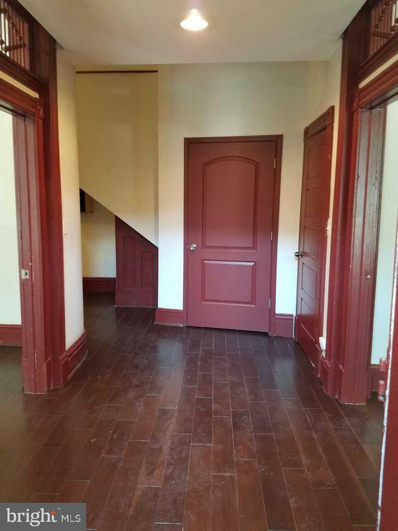 Property Photo: 804 Hollins Street Main Level MD 21201