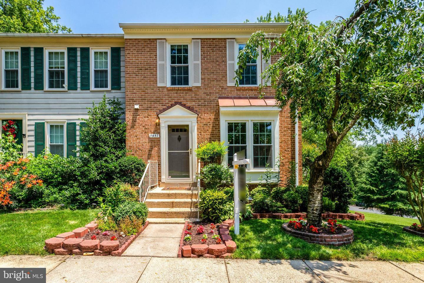 7457 Hatherleigh Court  Alexandria VA 22315 photo