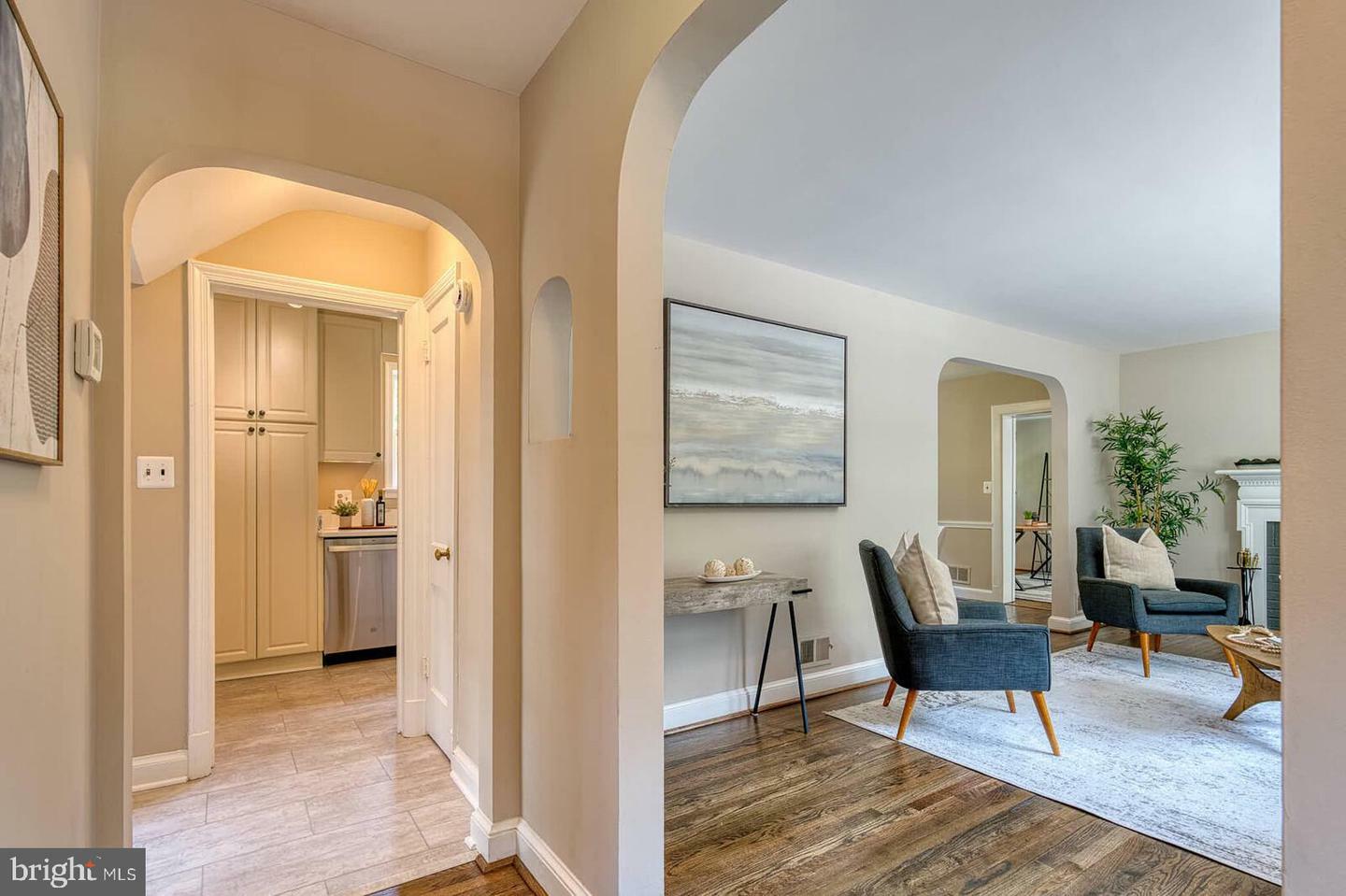 Property Photo:  213 Dale Drive  MD 20910 