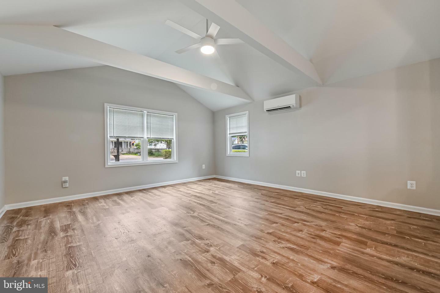Property Photo: 405 Bayview Drive MD 21037