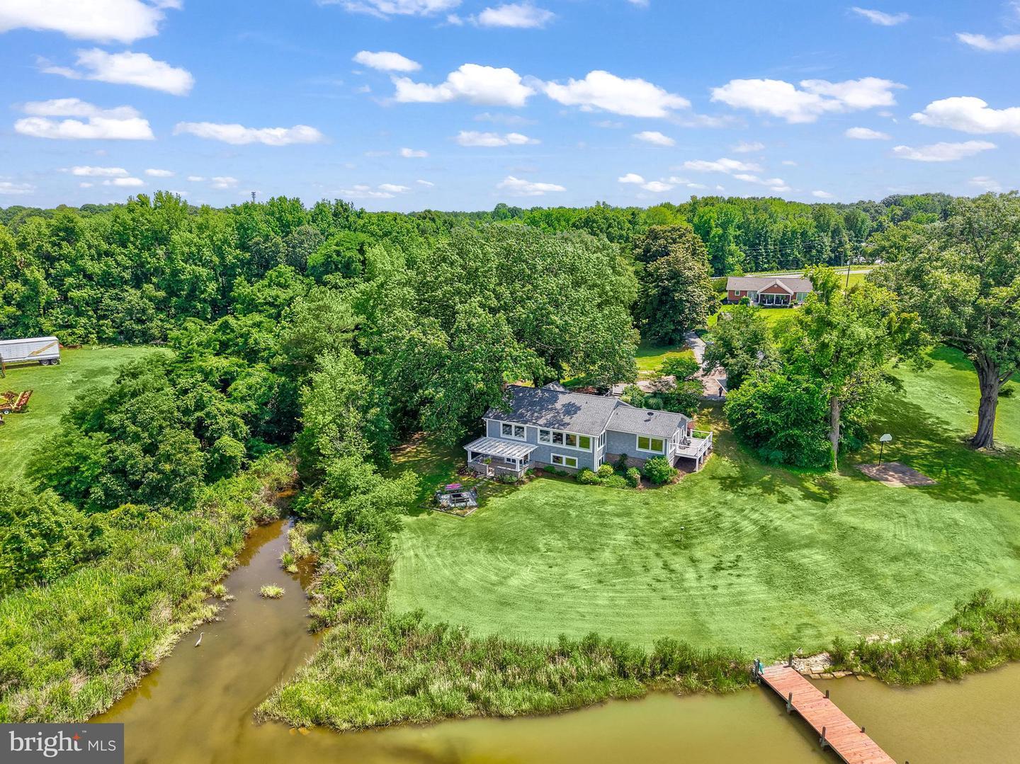 Property Photo: 20345 Ridge Road VA 22443