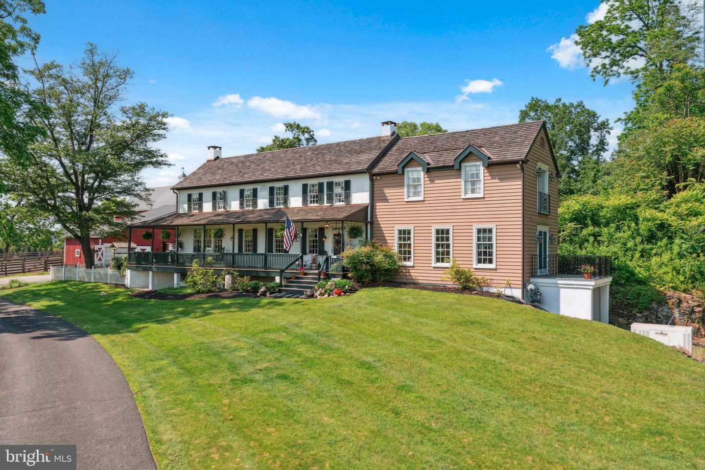 Property Photo: 2564 Skippack Pike PA 19446