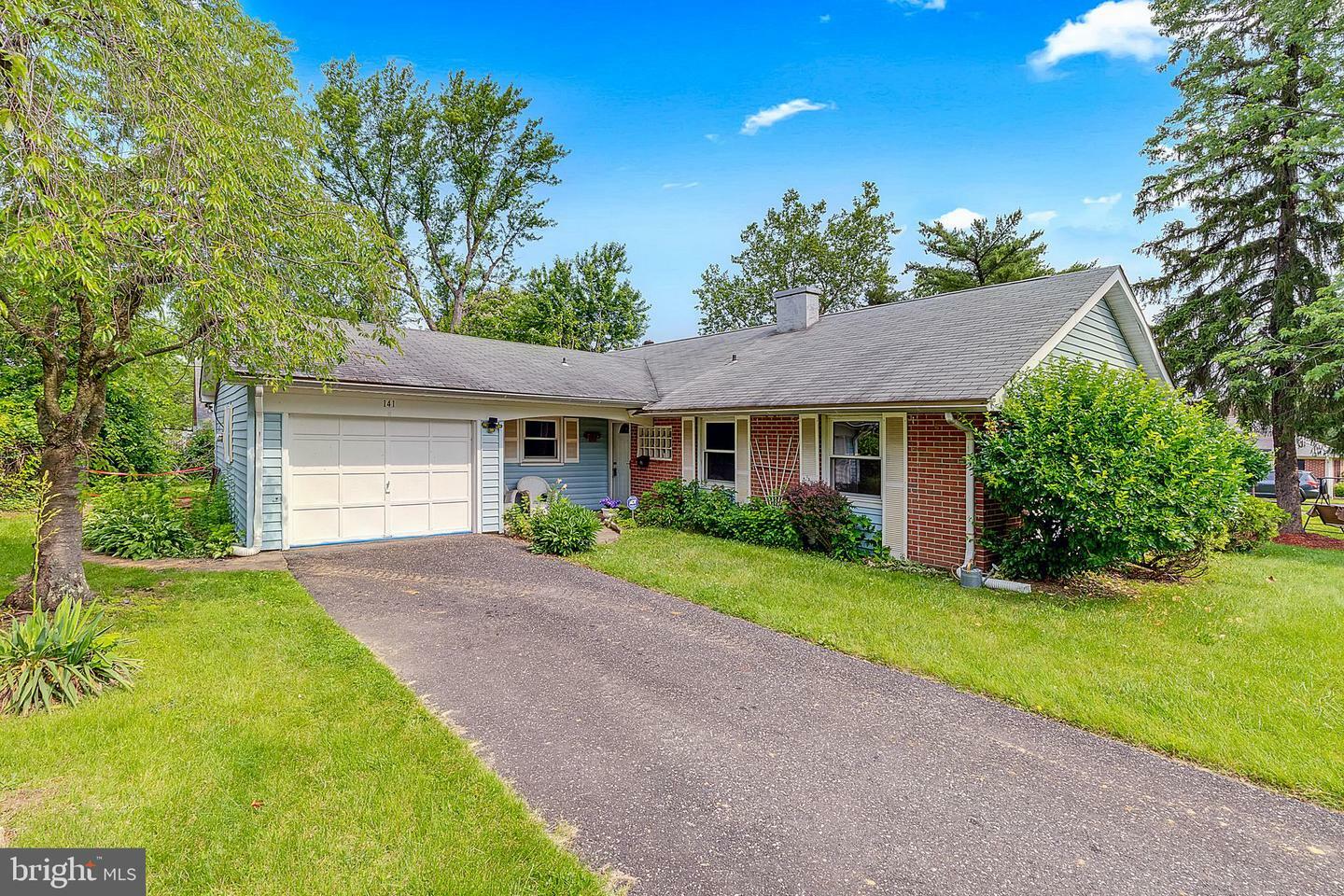 Property Photo: 141 Pheasant Lane NJ 08046