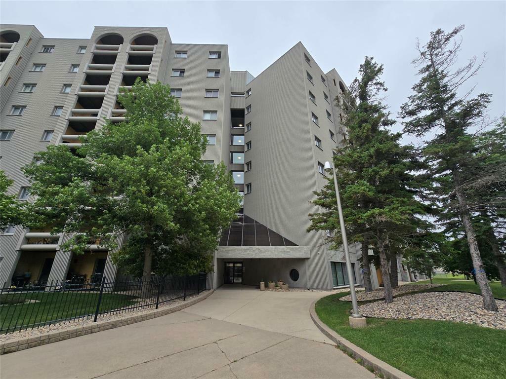Photo de la propriété: 3000 Pembina Highway MB R3T 3Z2