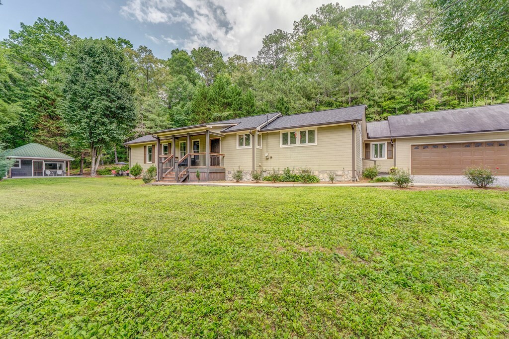 Property Photo: 150 Forrest Hill Rd GA 30720