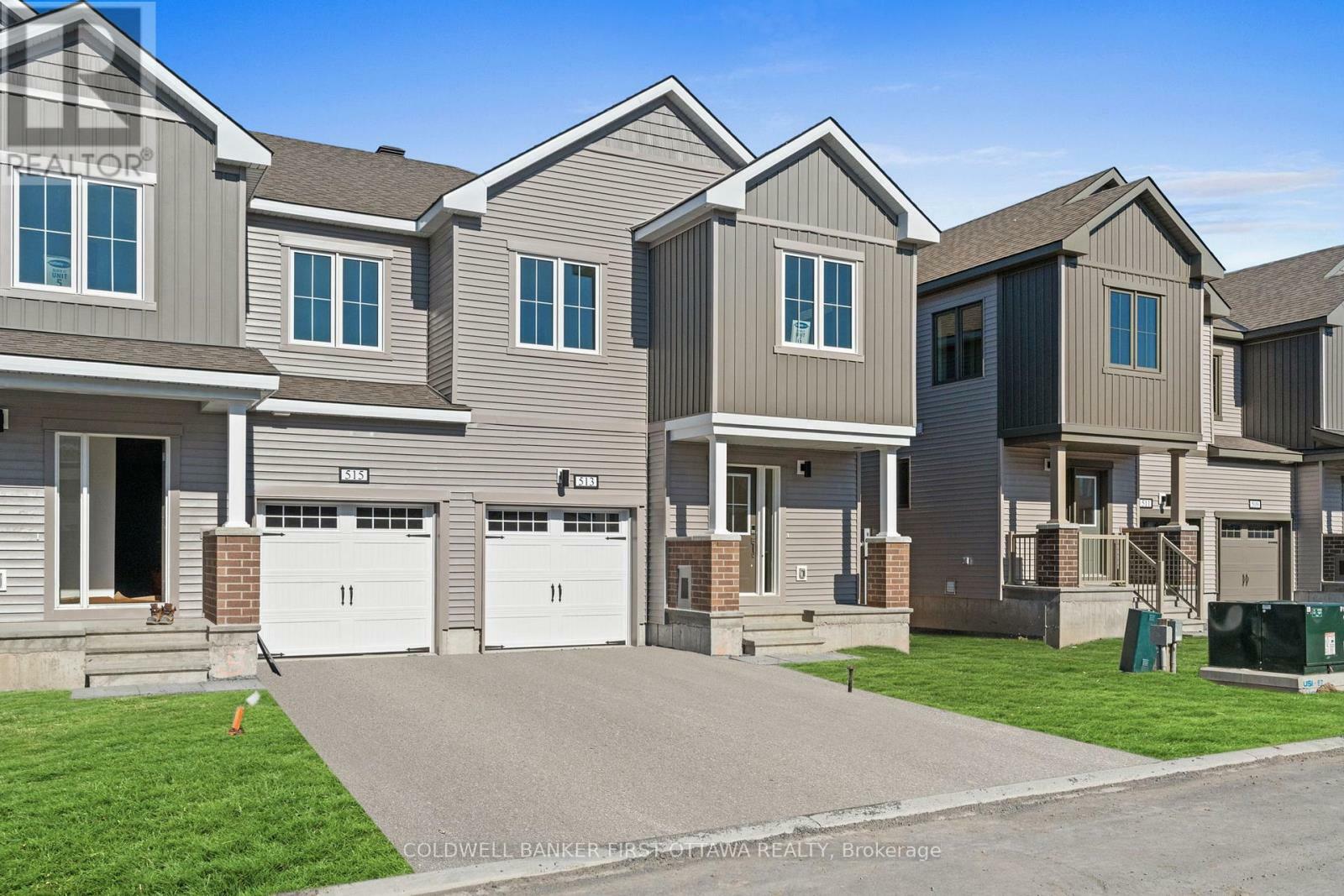 Property Photo: 513 Brigatine Avenue ON K2S 0P9