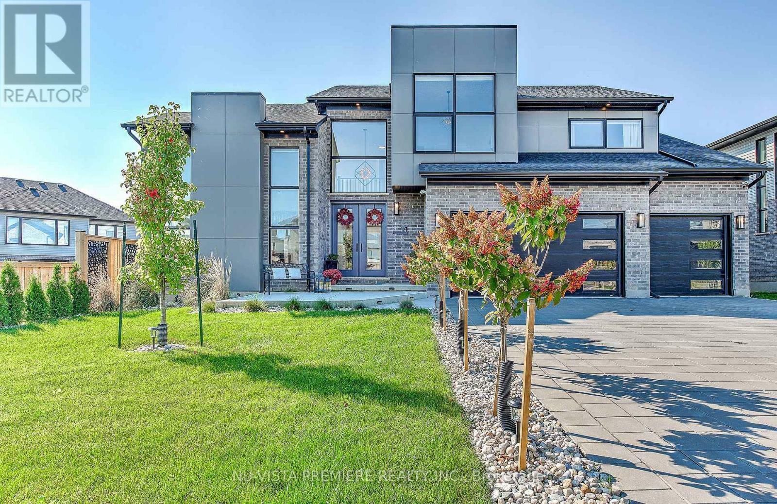 Property Photo: 21 Locky Lane ON N0L 1R0