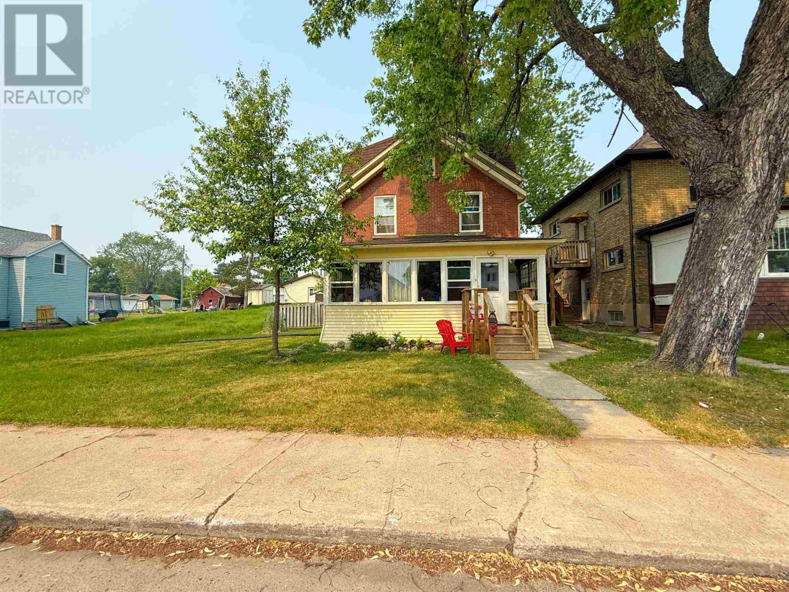 834 First Street South  Kenora ON P9N 1E4 photo