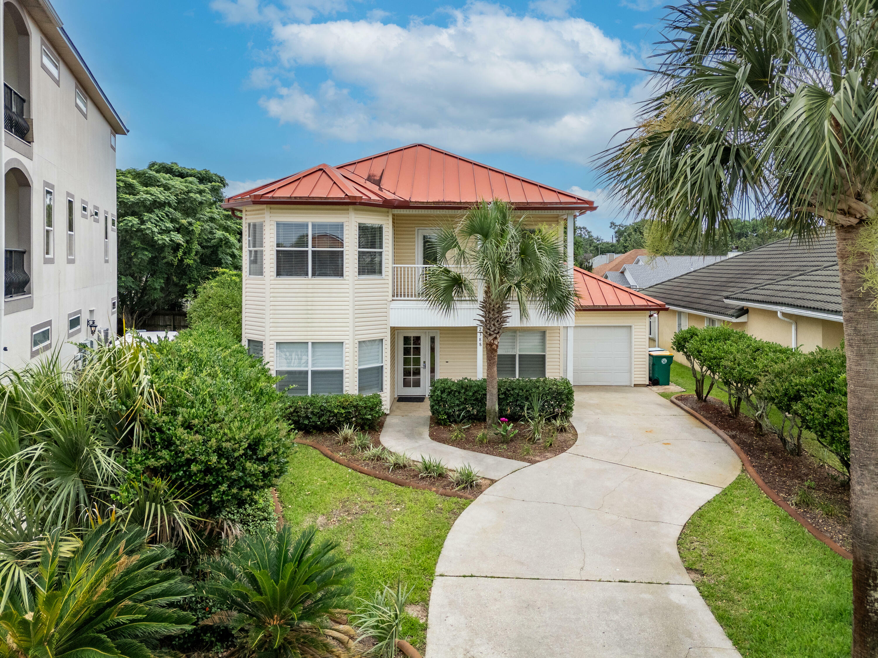 Property Photo: 2388 Palm Harbor Drive FL 32547