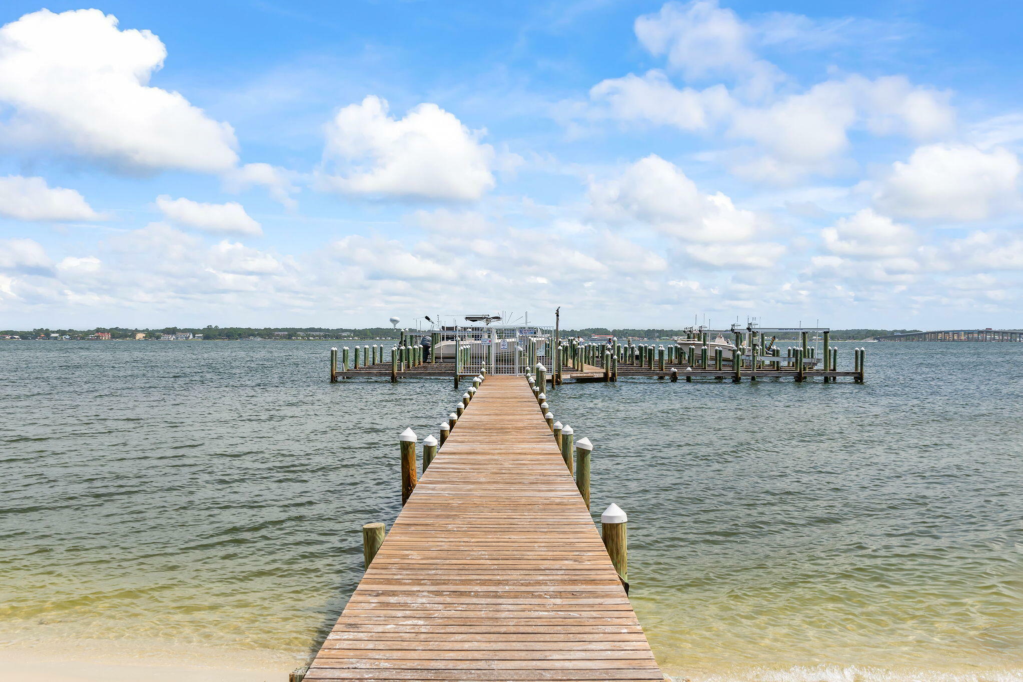 Property Photo:  1418 Sonata Court  FL 32566 