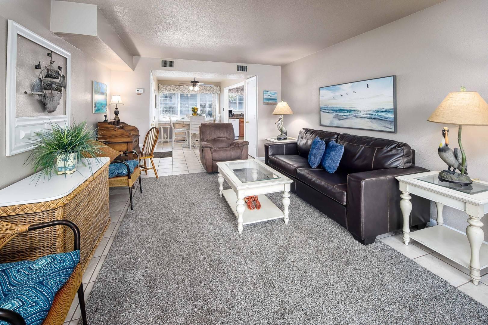 Property Photo: 1530 SE Miracle Strip Parkway 205A FL 32548