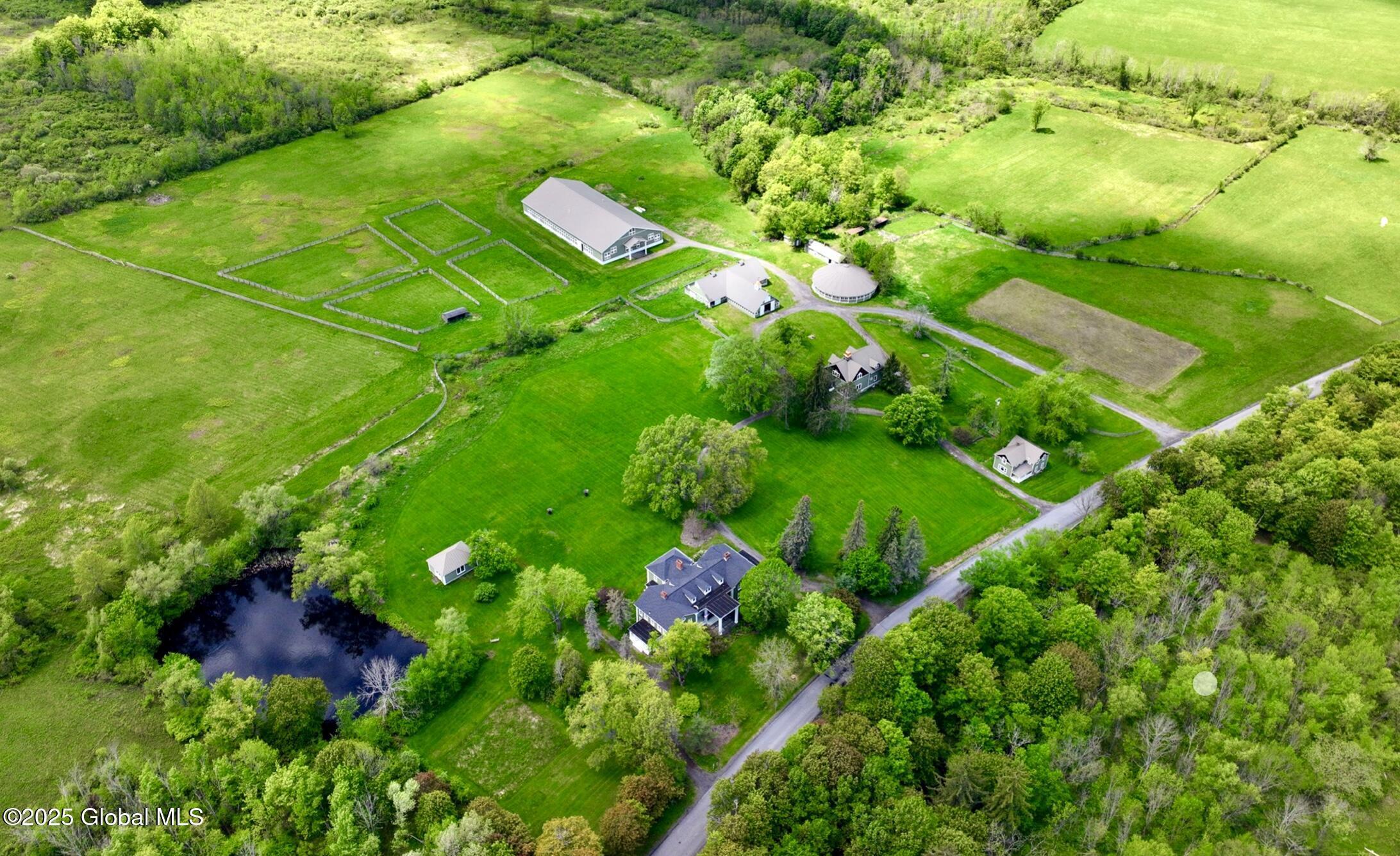 Property Photo:  95 W Wind Road  NY 12053 