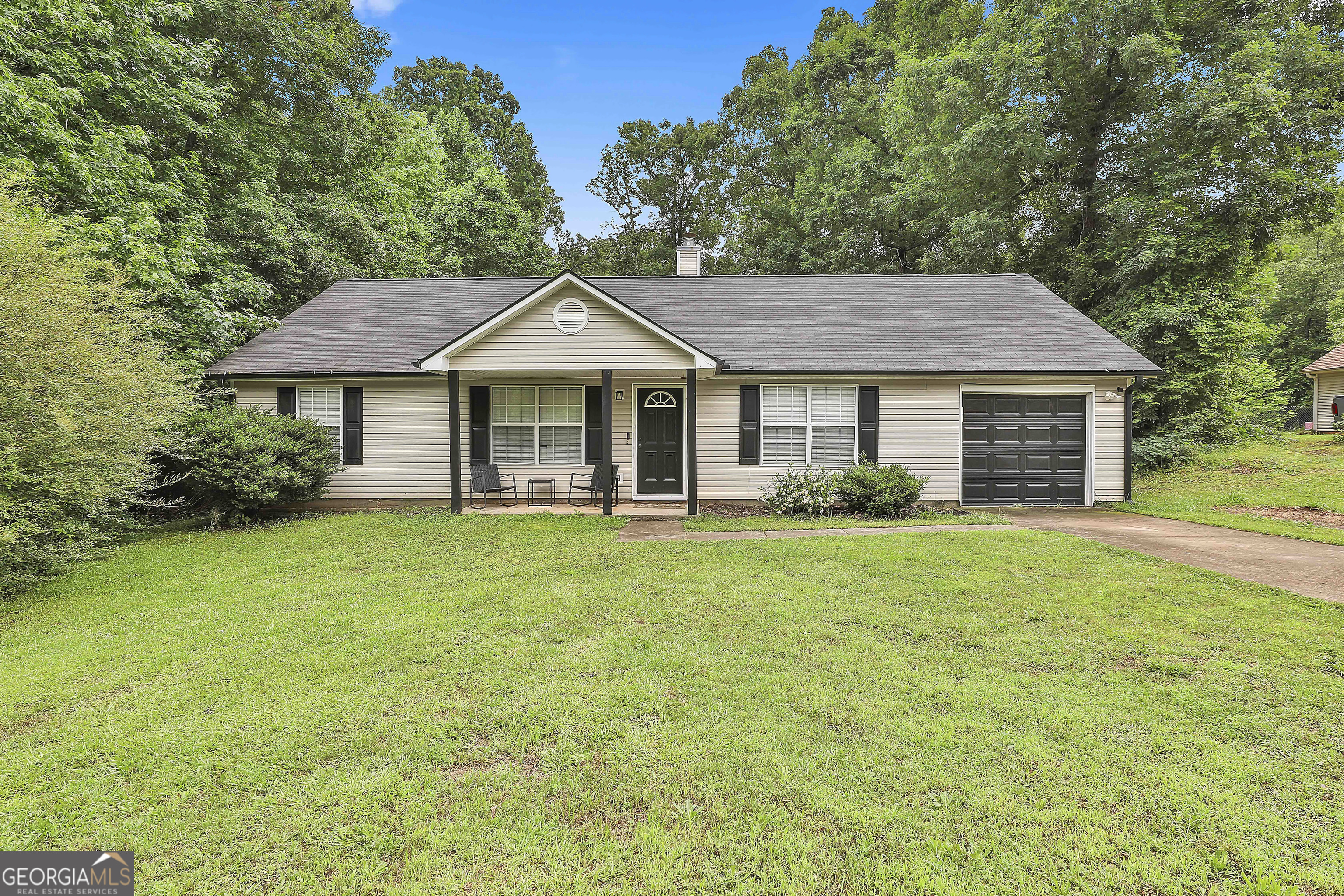 136 Country Meadows Drive  Jenkinsburg GA 30234 photo