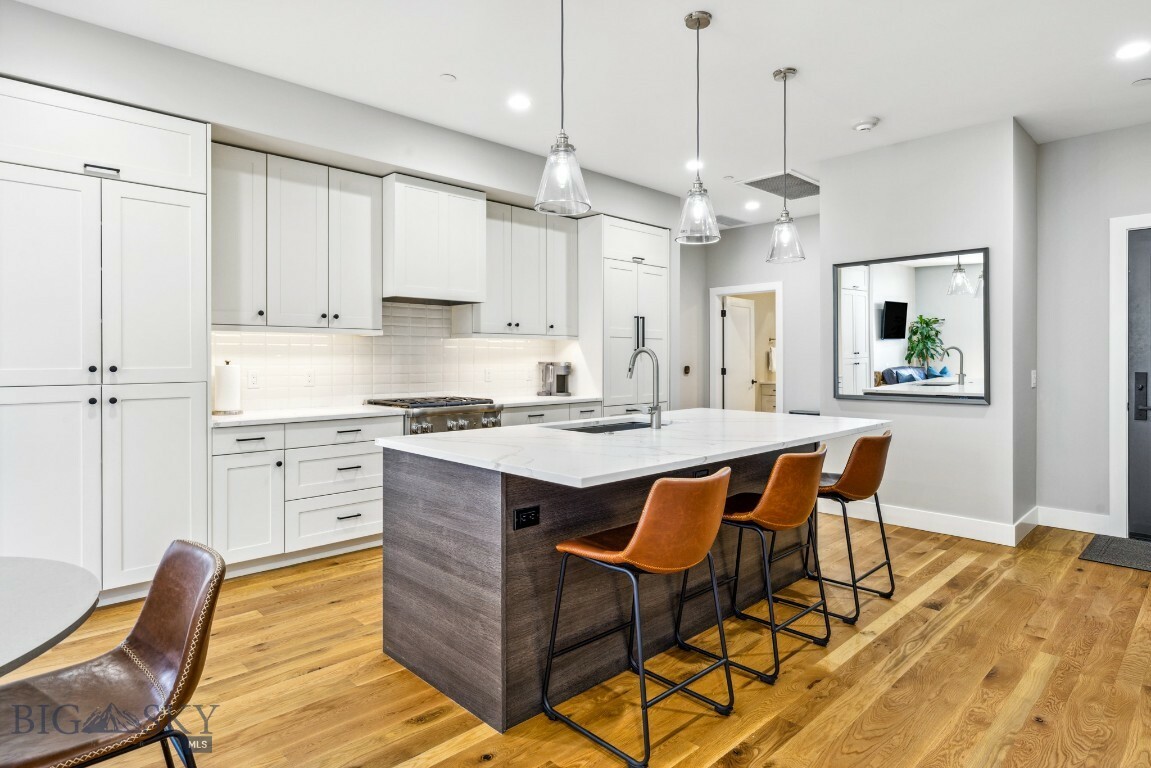 Property Photo: 5 W Mendenhall 417 MT 59715