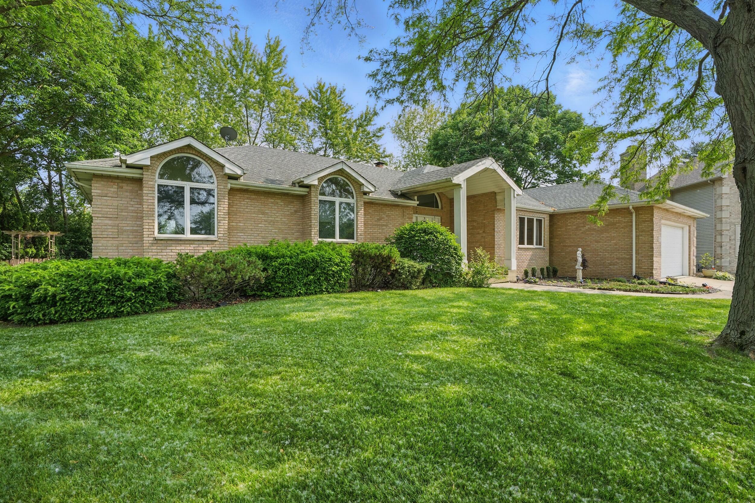 Property Photo: 20 E 76th Avenue IN 46375